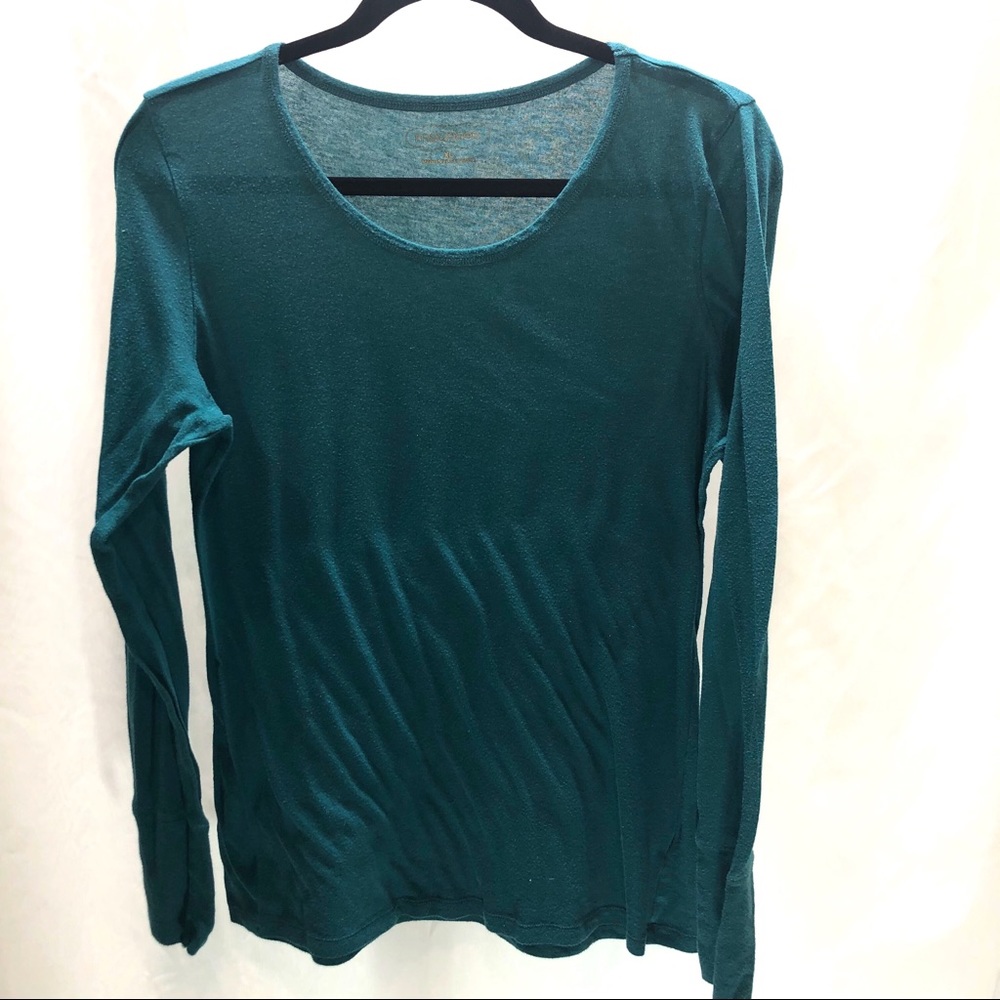 XL solid green long sleeve Maurices T-shirt